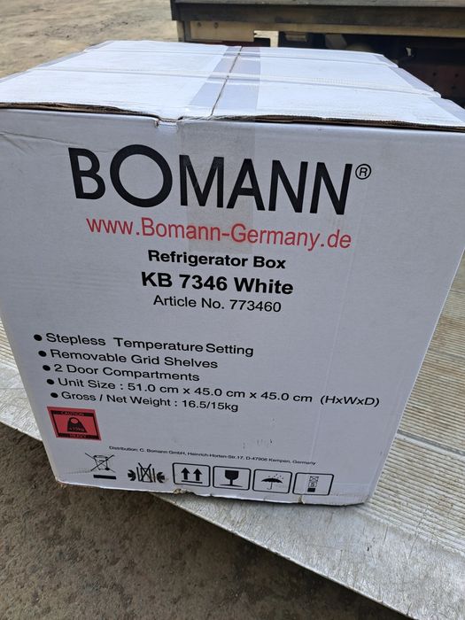Нов мини бар/малък хладилник Bomann 42 литра