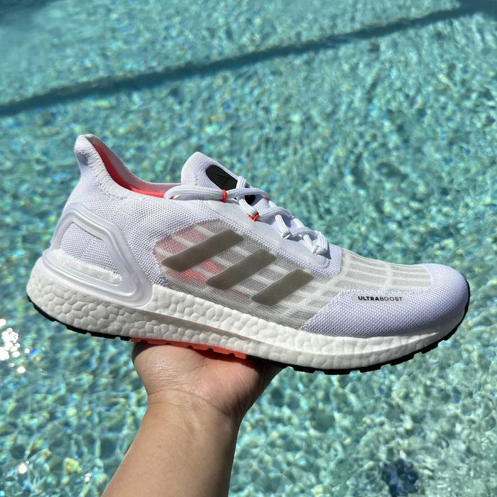 ЧЕРЕН ПЕТЪК Оригинални маратонки * ADIDAS ULTRABOOST С.RDY * EU40 2/3