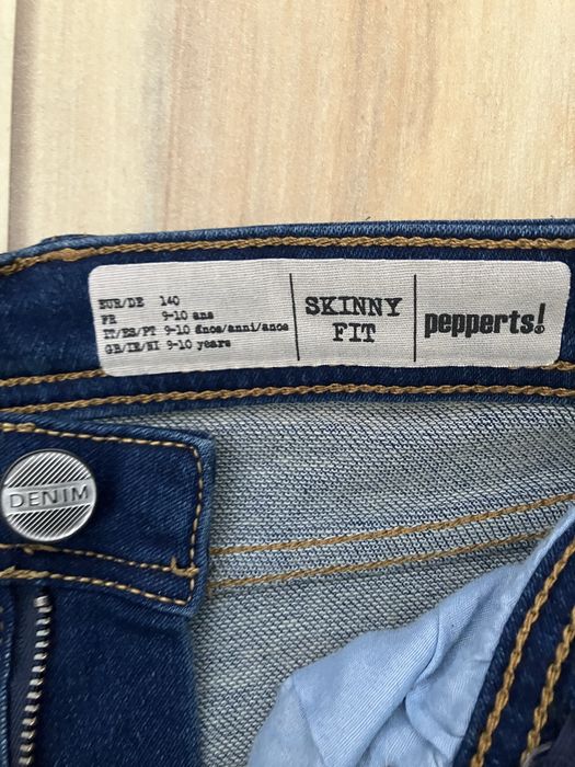 Дънки и дънково яке