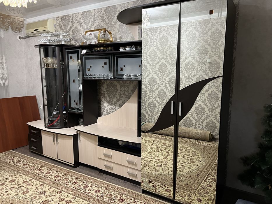 Гарнитур стенки для гостинный