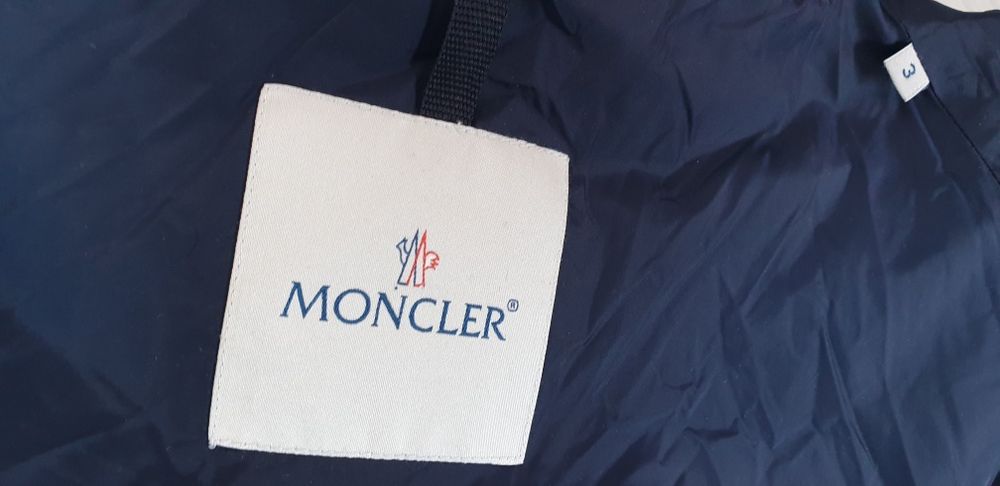 Moncler Mouche Down / 3 - L ОРИГИНАЛ! Дамско Зимно пухено Яке - Парка