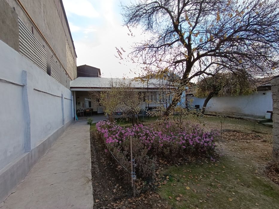 Участок на м.горького