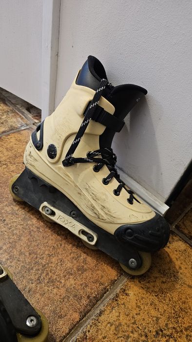 Vând role Roxa Magnum 42