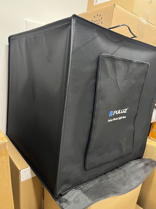 Преносима фото кутия Light box Puluz с 6 фона