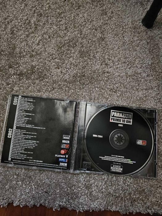 Vand Album Parazitii - Primii 10 ani V1