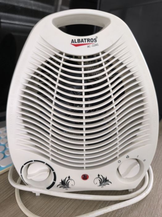 Vând aerotermă Albatros