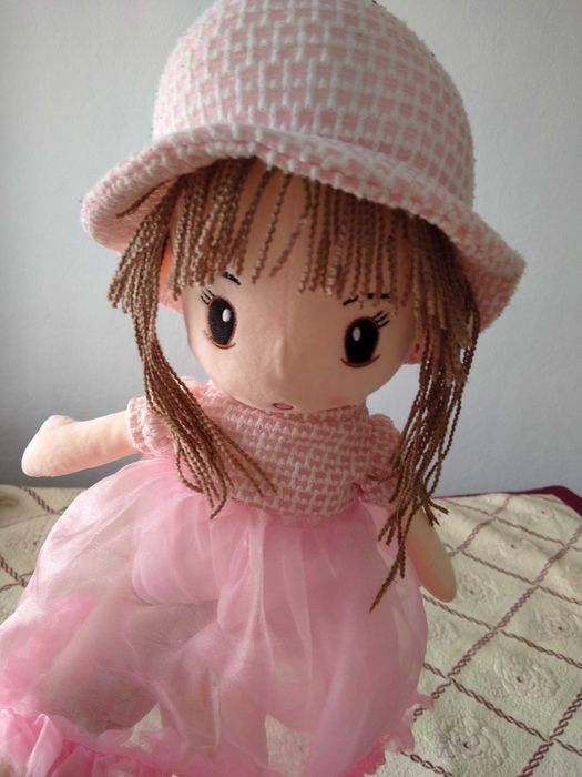 Продам игрушки куклы