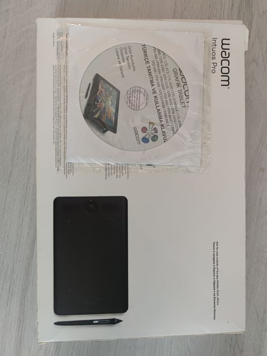 Wacom Intuos (Aproape nou ) Pro S