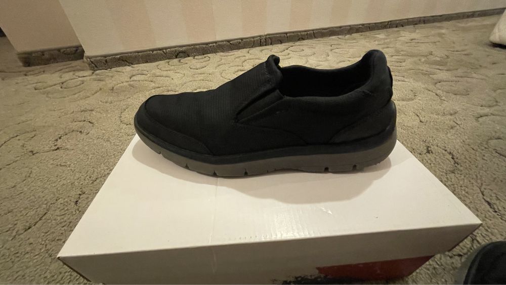 Мъжки обувки Clarks