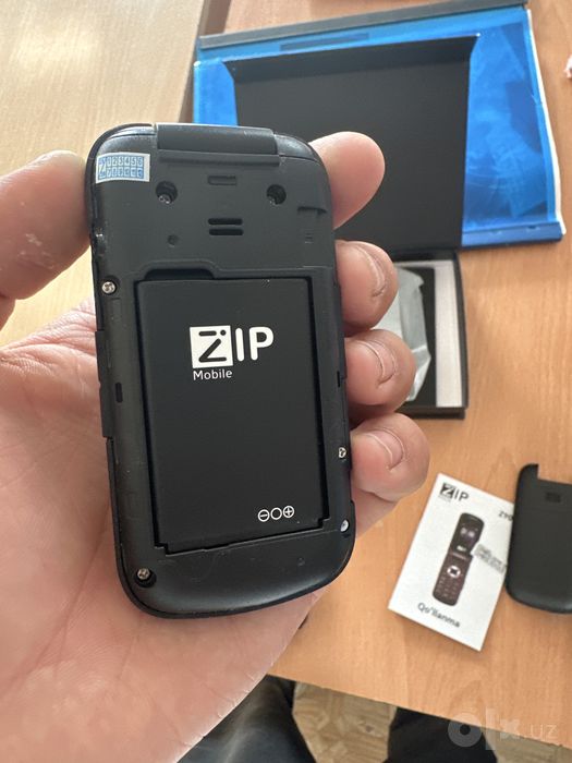 Z909 nokia yangi karobka ochilgan