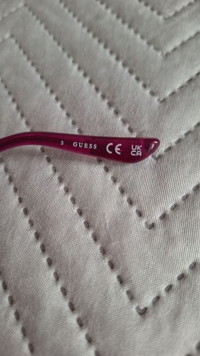 Дамски слънчеви очила Guess
