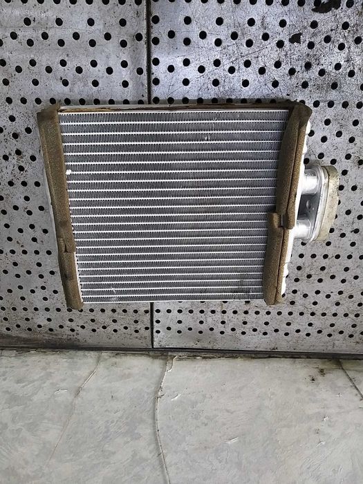 Radiator calorifer apa bord vw polo 6r 6r0810031