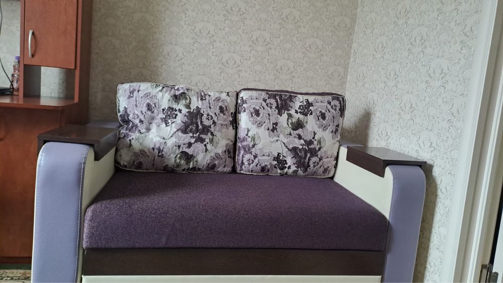 Диванный комплект