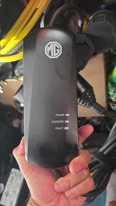 Incarcatoare statii masini  electrice Tesla Bmw Audi Vw Mercedes volvo Volkswagen Hyundai Kia