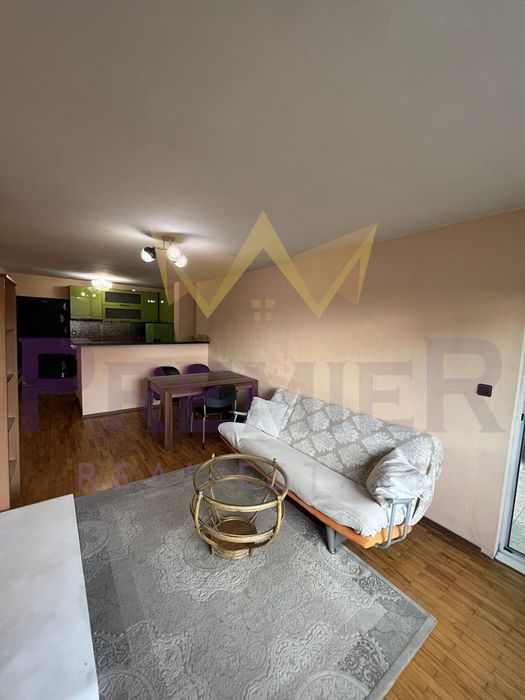 Дава се под наем Двустаен апартамент в Варна, Колхозен пазар - 60 кв.м за 433.5 € - Снимка #3