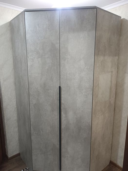 Шкаф для прихожой.