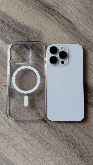 Iphone 16 pro 256Gb, цвет- пустынный титан