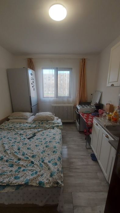 Vând urgent cameră cămin