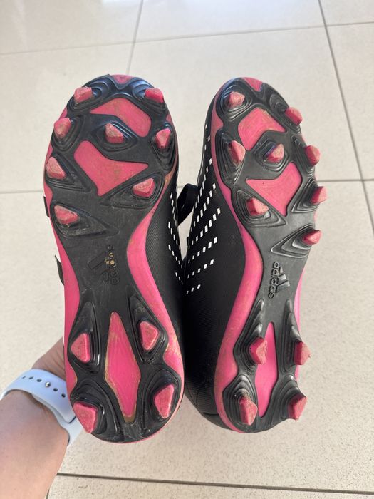 Adidas predator - бутонки за футбол