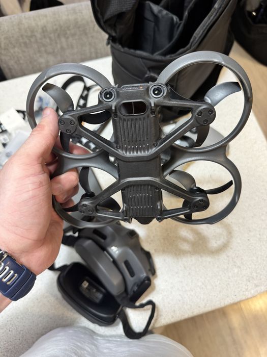 Dji avata 2 fly more combo + remote controller 3