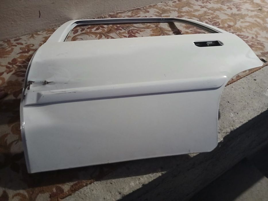 Nexia 2 chap taraf orqa eshik