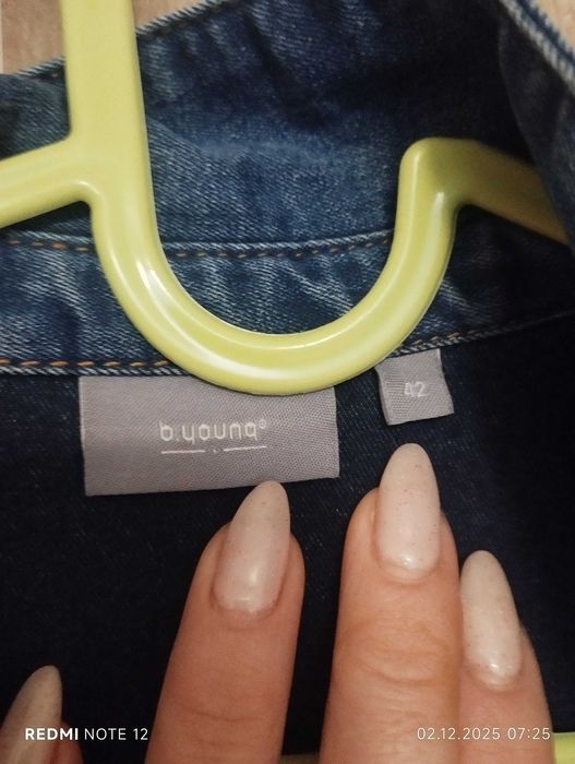 Плътна дънкова рокля размер М