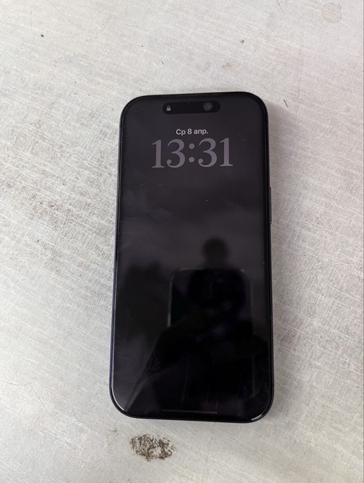 Iphone 17 pro в отличном состояние