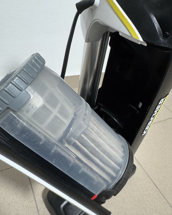 Aspirator telescopic Karcher Vc5 Premium