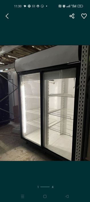 Холодильный шкаф