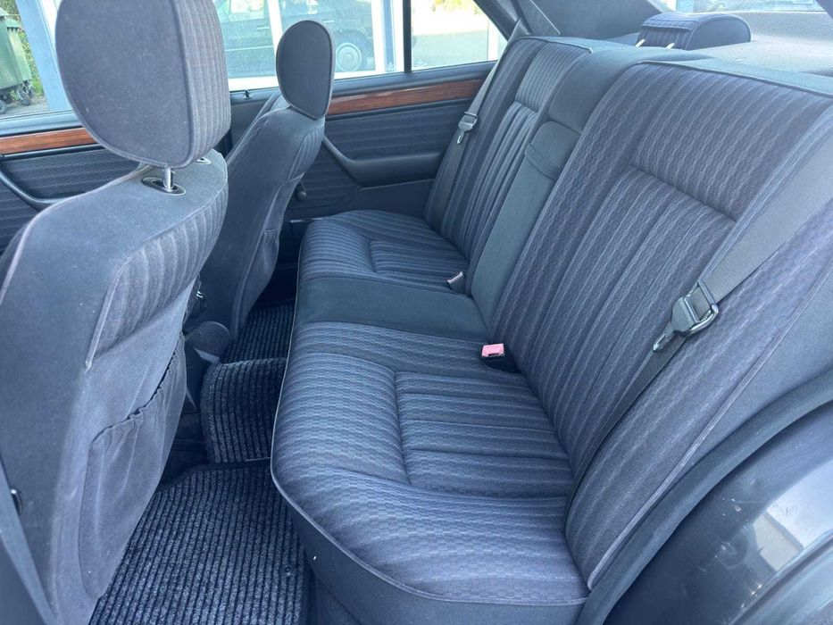 Mercedes W124 benzina 2.6 Litrii