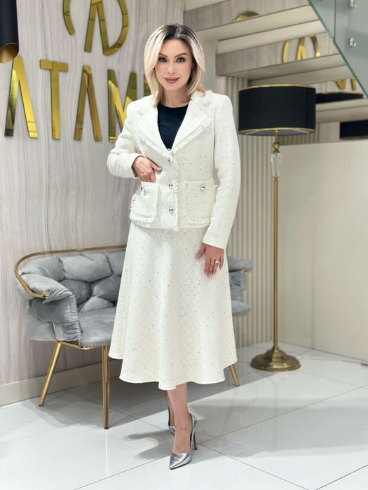 Белая двойка:юбка и пиджак ATAMU