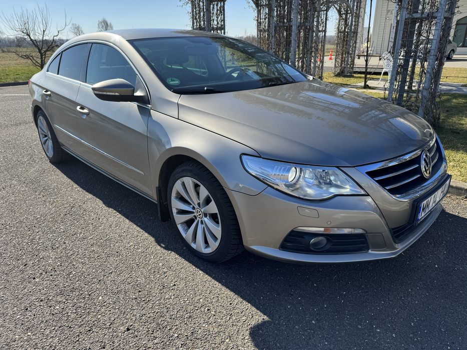 Vând sau schimb VW Passat Cc 2009