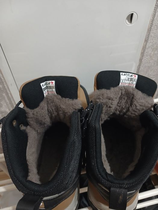 Продам б/у обувь