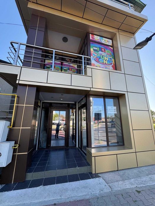 Spațiu de inchiriat Bulevardul Traian, trafic intens, 50-150 mp