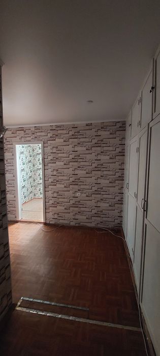 Продам двухкомнатную