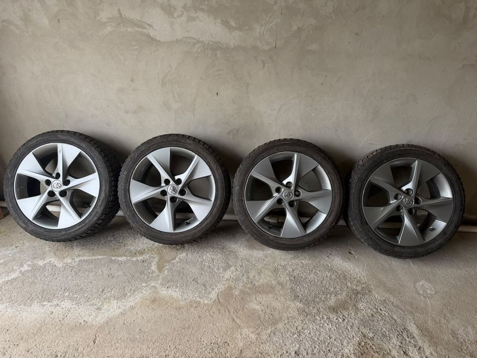 Продам диски тойота камри