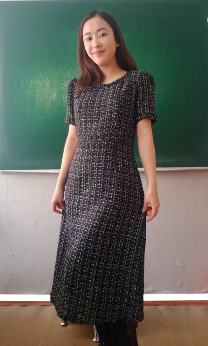 Продам новое платье