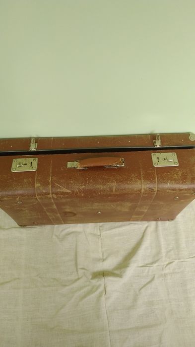Чемоданы советские