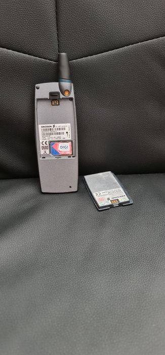 Ericsson r320s liber !