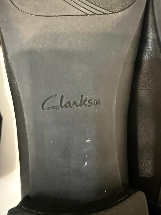 Продам кожанные балетки