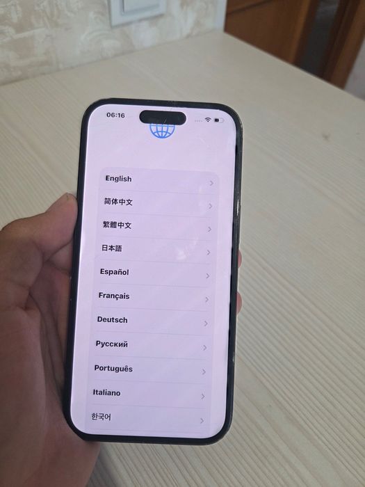 Заблокированный 15 айфон , iphone