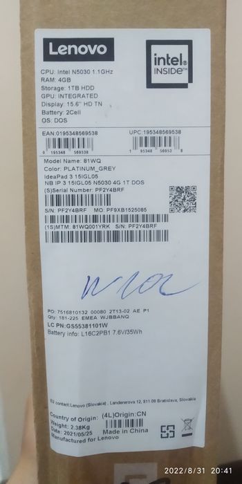 Notbook LENOVA V 15 - IGL