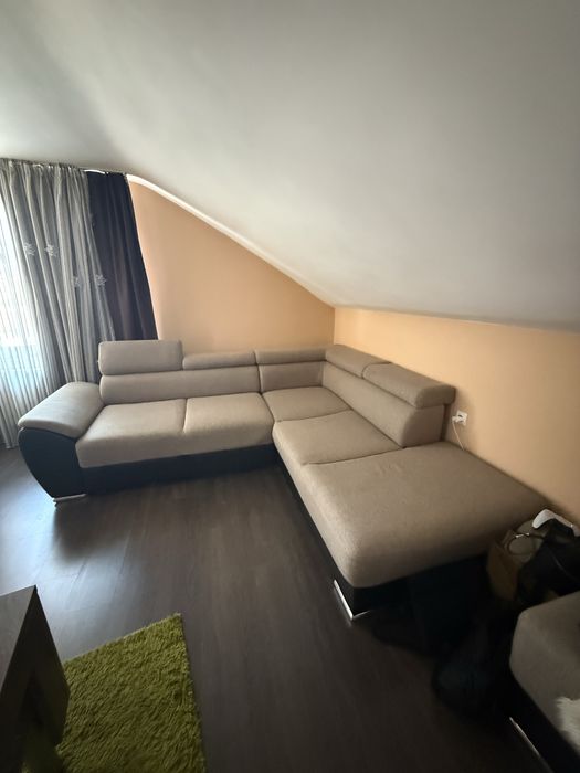 Много запазен и удобен диван с функция сън