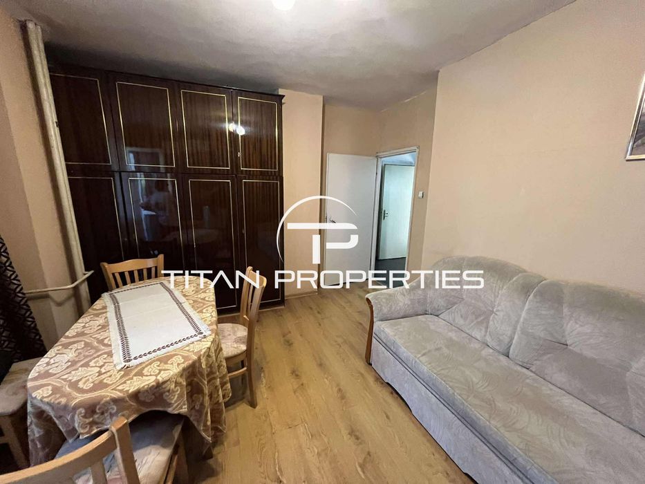 Дава се под наем Двустаен апартамент в Варна, Младост 1 - 55 кв.м за 325 € - Снимка #2