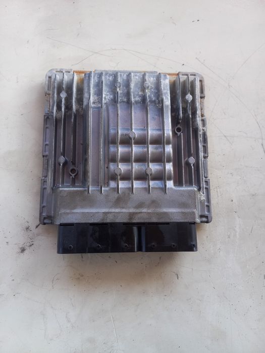 Компютър BMW Е90 325i