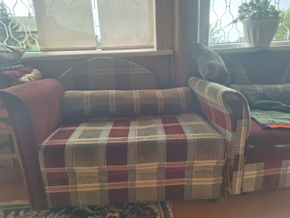 Продам диваны и кресло