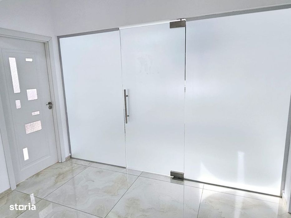 Camere - Cabinete   Obor Lizeanu