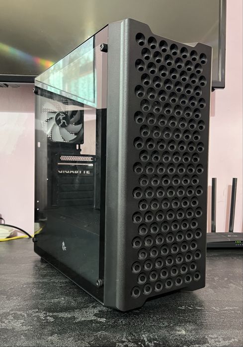 Игровой корпус AVT 4x argb fan, идеал!