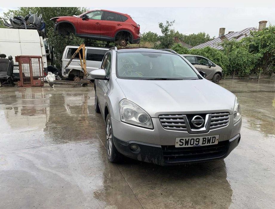 Piese  Nissan Qashqai 2.0 benzina  , 4 x 4