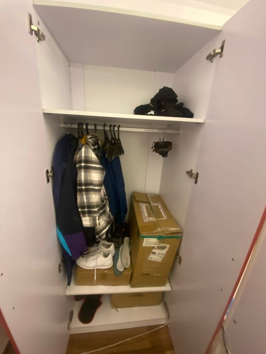 Комплект мебели в детскую